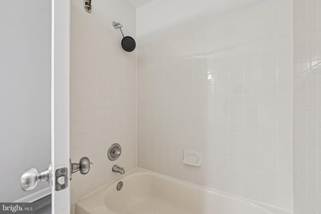 2104 Whitehall Road - Photo 29