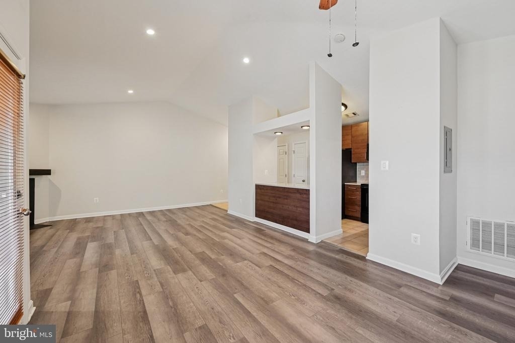 2104 Whitehall Road - Photo 11