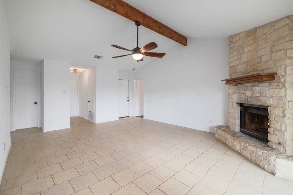 804 Lone Tree Ct - Photo 4