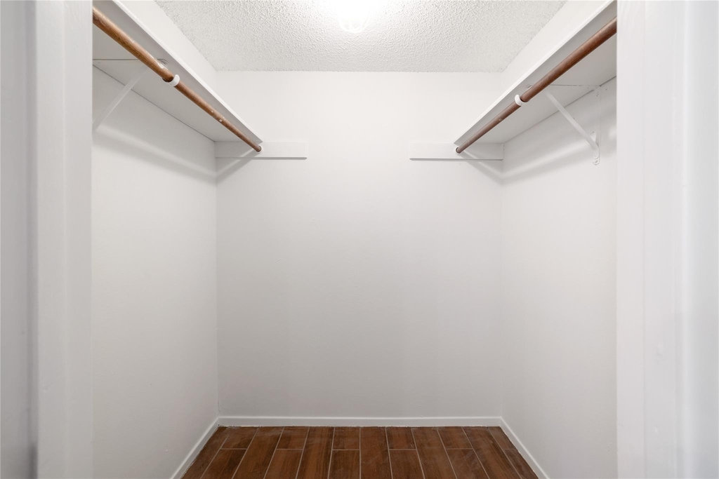 804 Lone Tree Ct - Photo 12