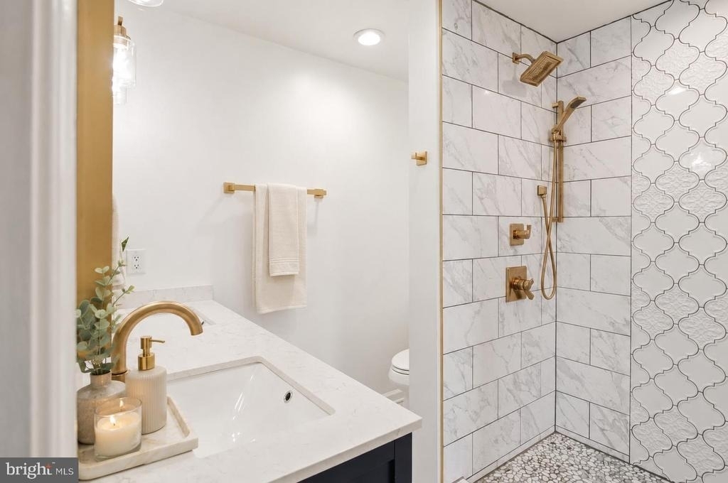 5752 Sunset View Lane - Photo 11