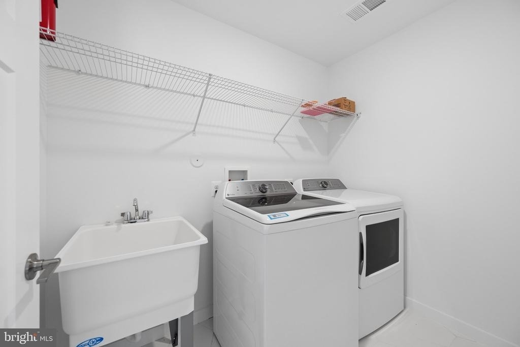 328 Madison Street - Photo 30