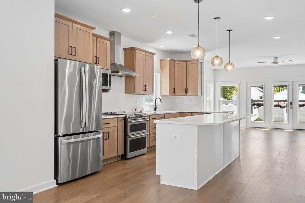 328 Madison Street - Photo 6