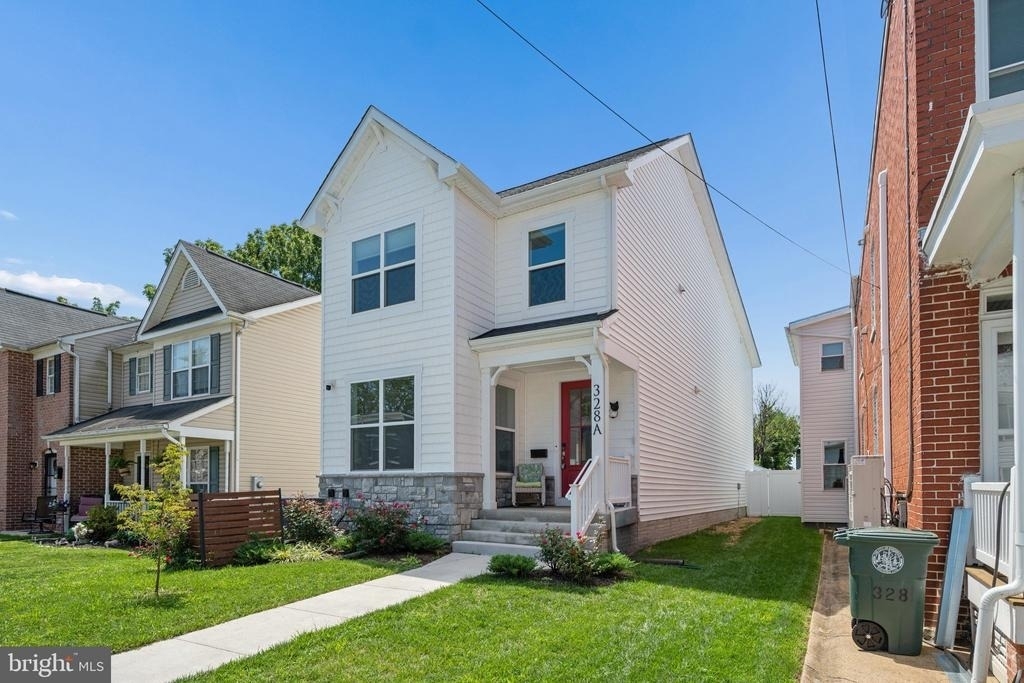 328 Madison Street - Photo 59