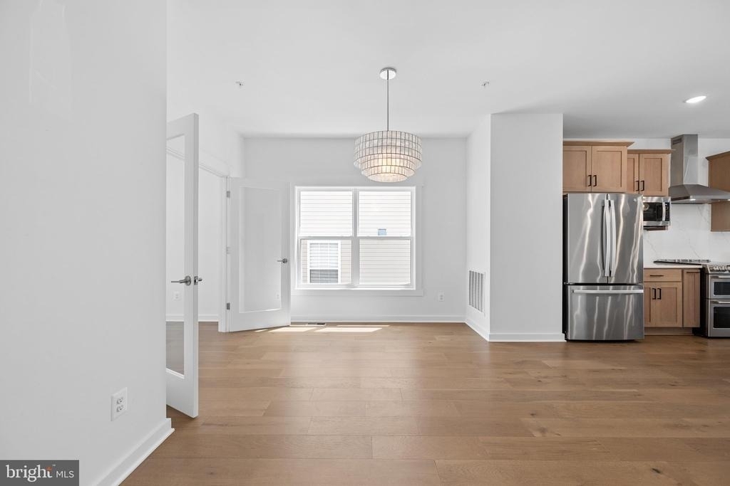 328 Madison Street - Photo 4