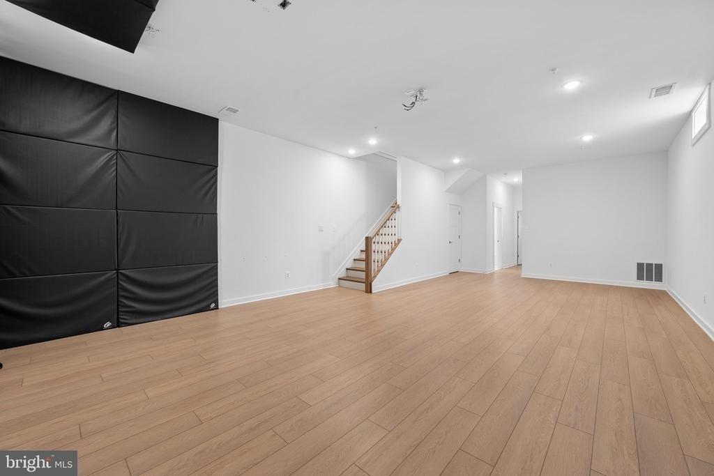 328 Madison Street - Photo 41