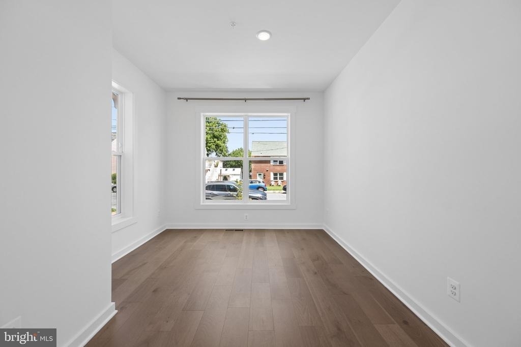 328 Madison Street - Photo 19