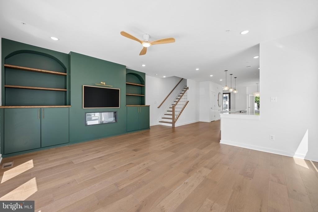 328 Madison Street - Photo 18