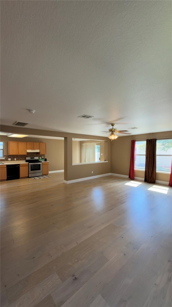 2318 Mccook Dr - Photo 2