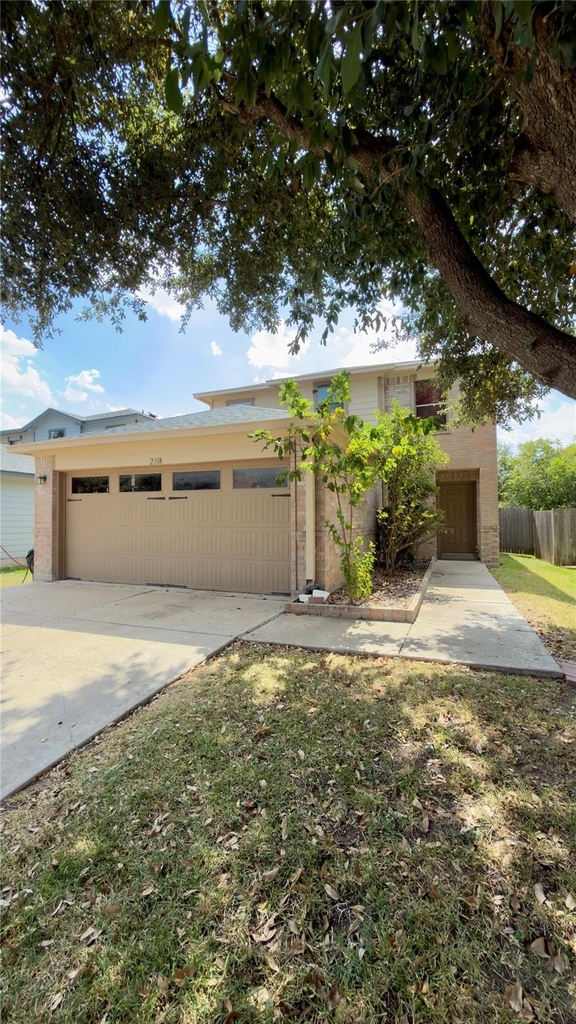 2318 Mccook Dr - Photo 0