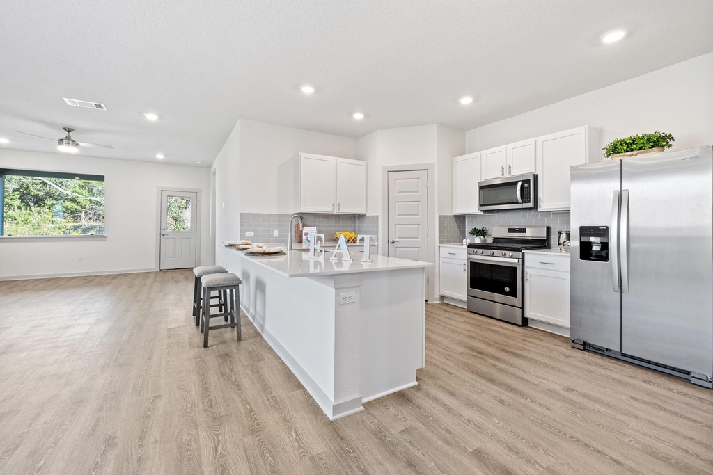 212 Florenz Ln - Photo 8