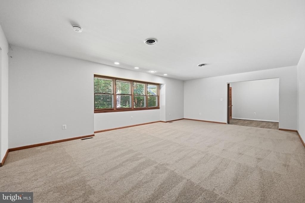 5051 Klee Mill Road S - Photo 6