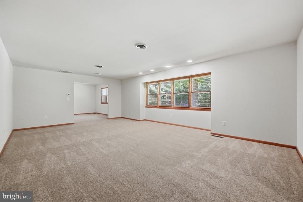 5051 Klee Mill Road S - Photo 4