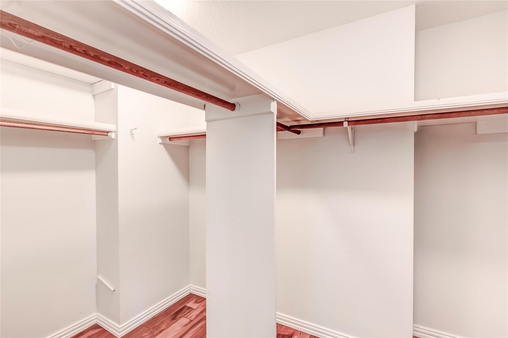 10905 Wintergreen Hl - Photo 21