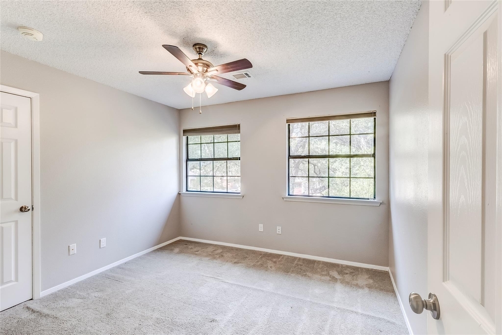 10905 Wintergreen Hl - Photo 25