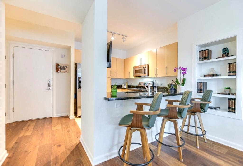 54 Rainey St - Photo 7