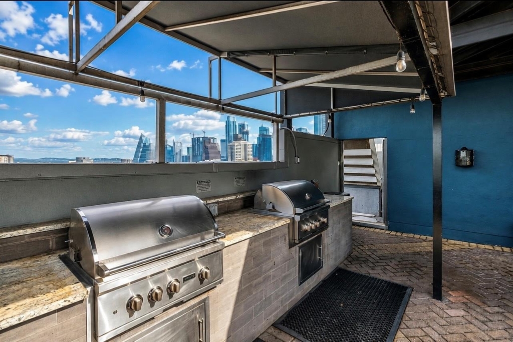 54 Rainey St - Photo 17