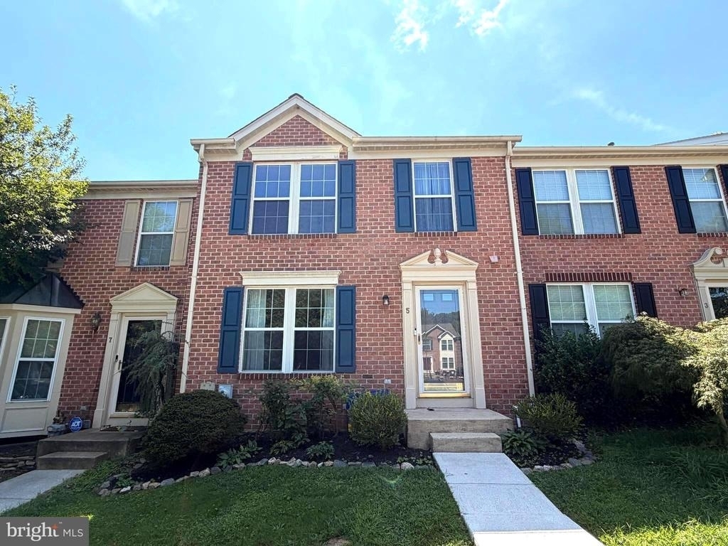 5 Silver Birch Court - Photo 0
