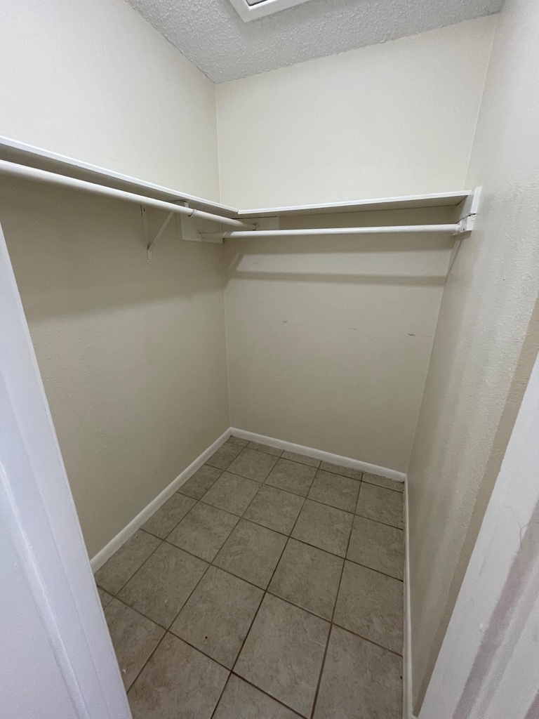 318 W William Cannon Dr - Photo 12