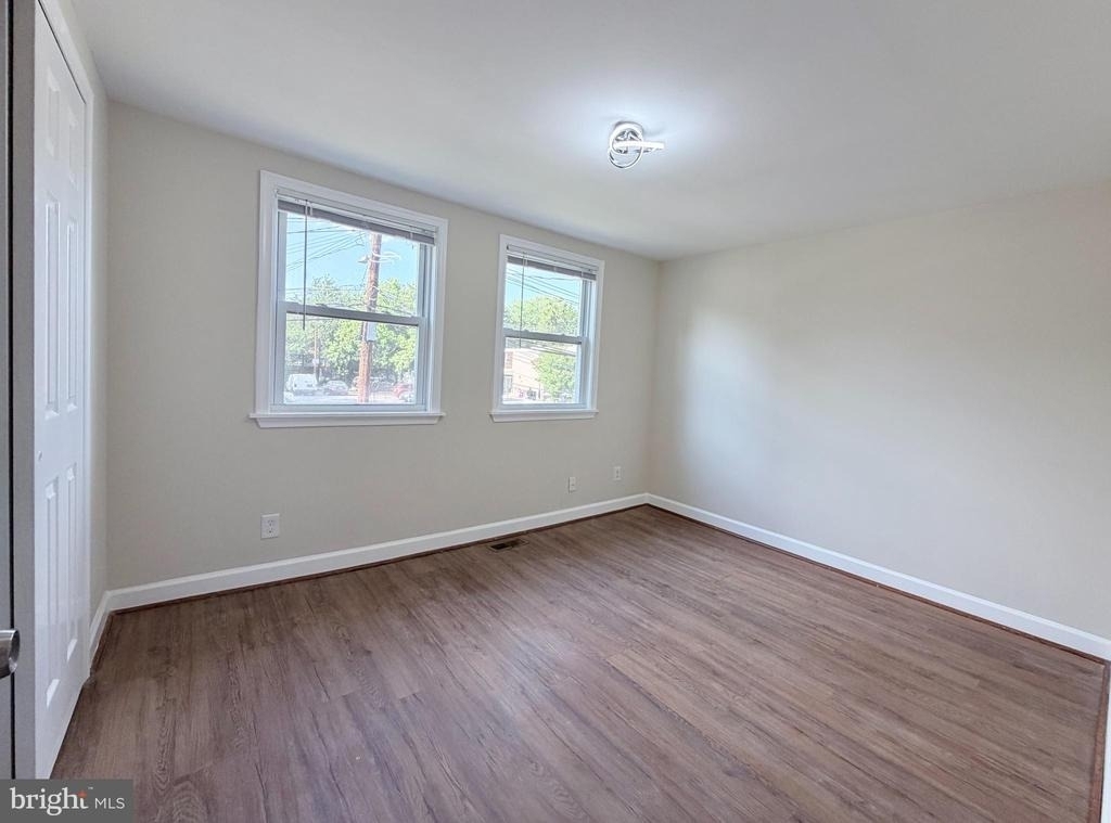 327 Bigley Avenue - Photo 21