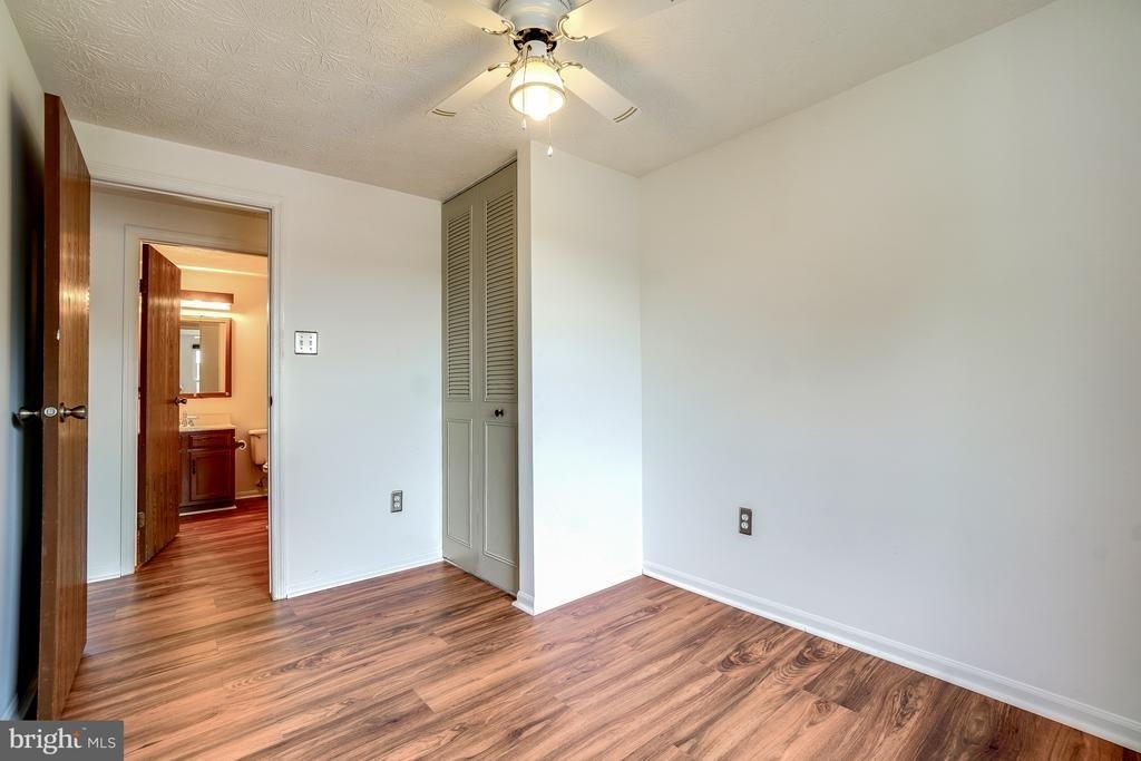 16 Chatterly Court - Photo 1