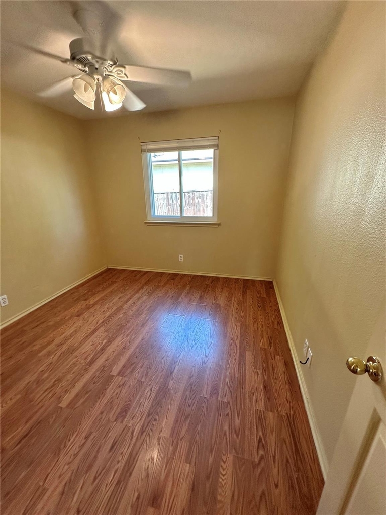 6913 Sabrina Dr - Photo 19