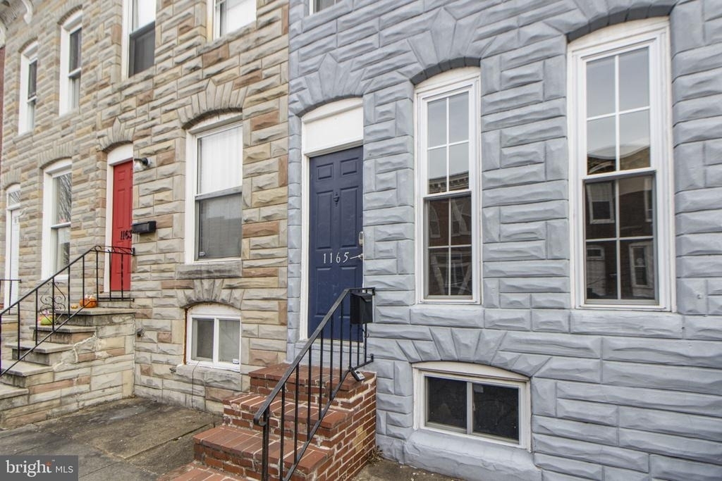1165 Cleveland Street - Photo 0