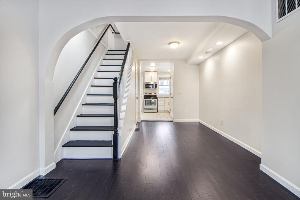1165 Cleveland Street - Photo 3