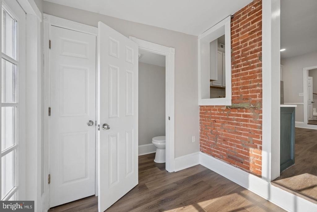 1108 S Clinton Street - Photo 14