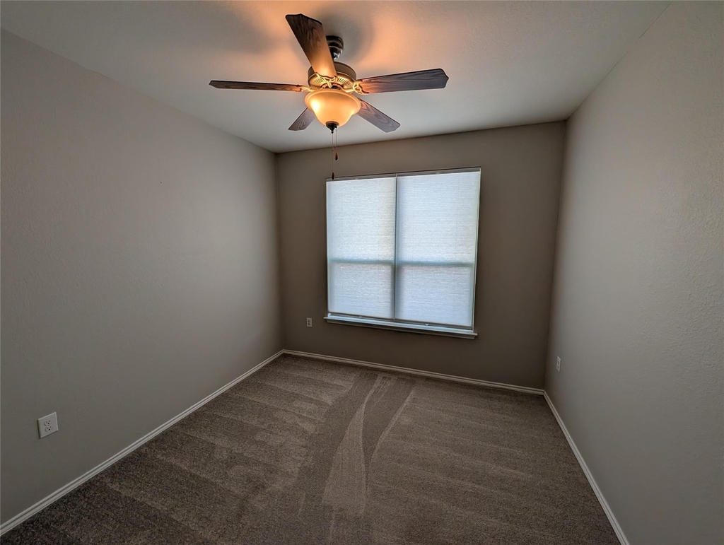 8829 Capitol View Dr - Photo 21
