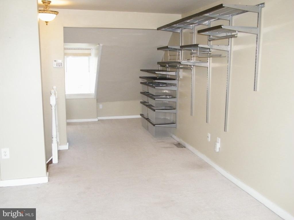 111 E Gittings Street - Photo 8