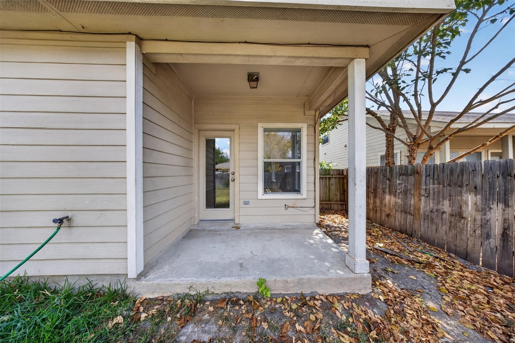 11500 Lapoynor St - Photo 36
