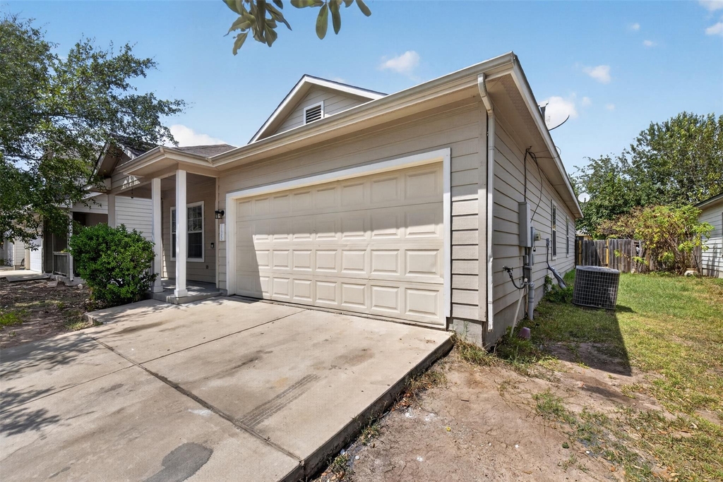 11500 Lapoynor St - Photo 37