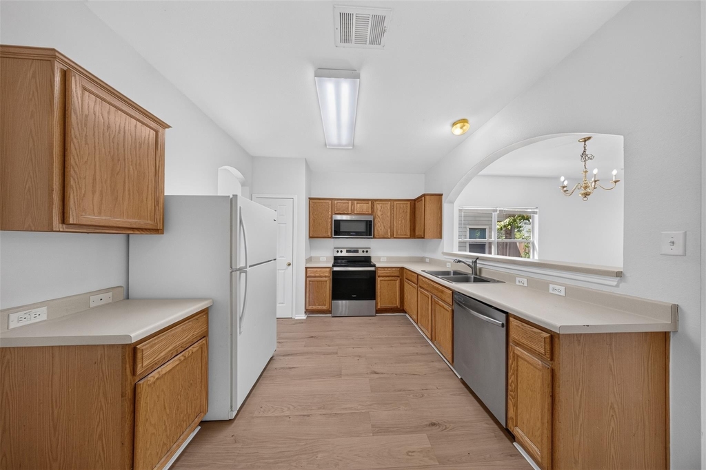 11500 Lapoynor St - Photo 28