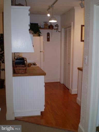 77 Maryland Avenue - Photo 8