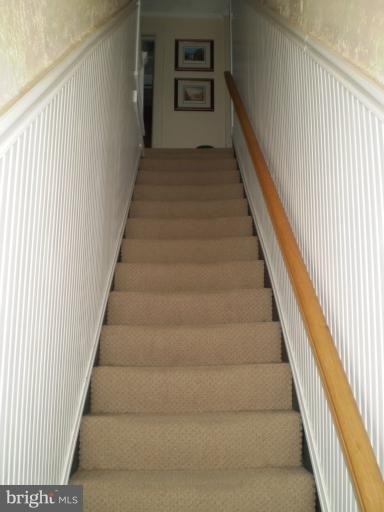 77 Maryland Avenue - Photo 17