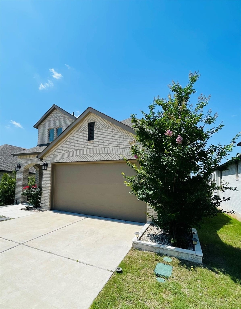 640 Pecan Bottom Trl - Photo 1