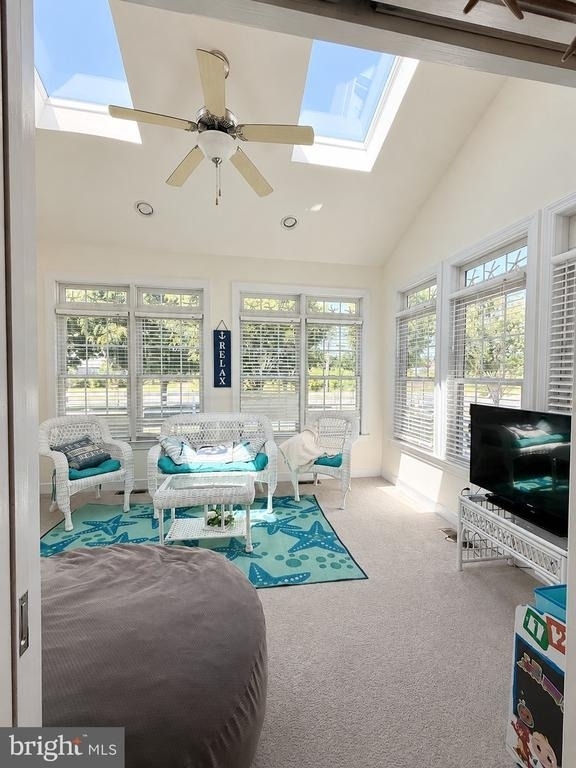 38404 Grand Avenue - Photo 15