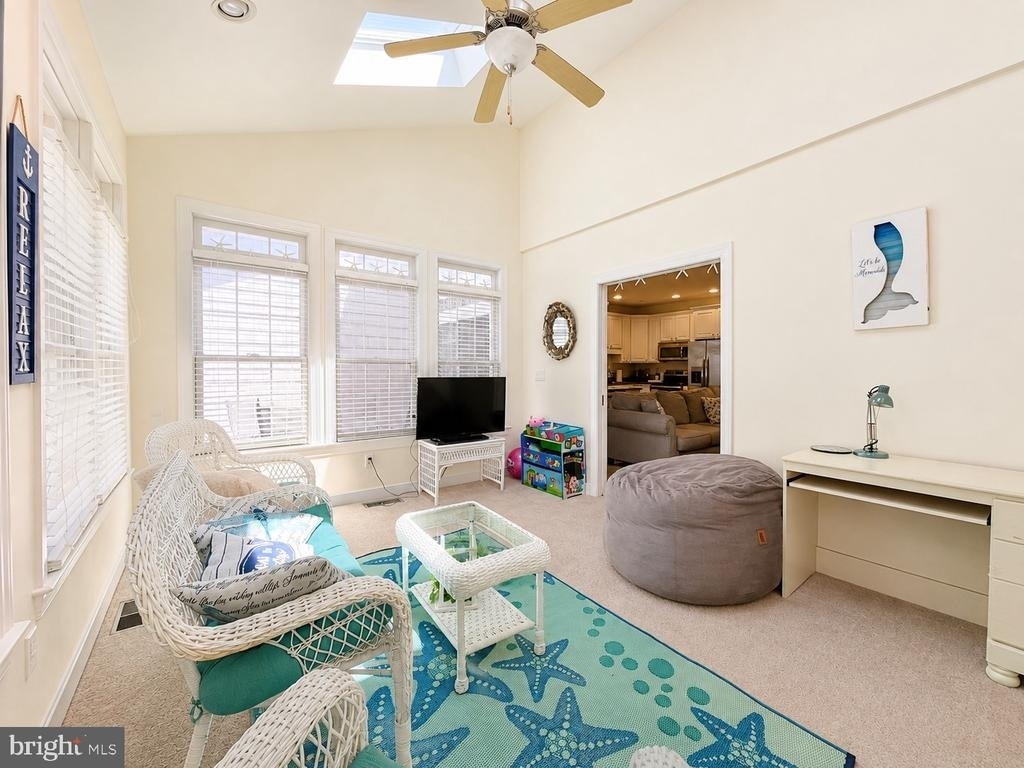 38404 Grand Avenue - Photo 17