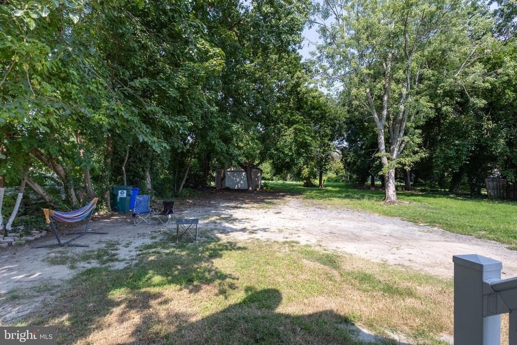 321 N Pine Street - Photo 8