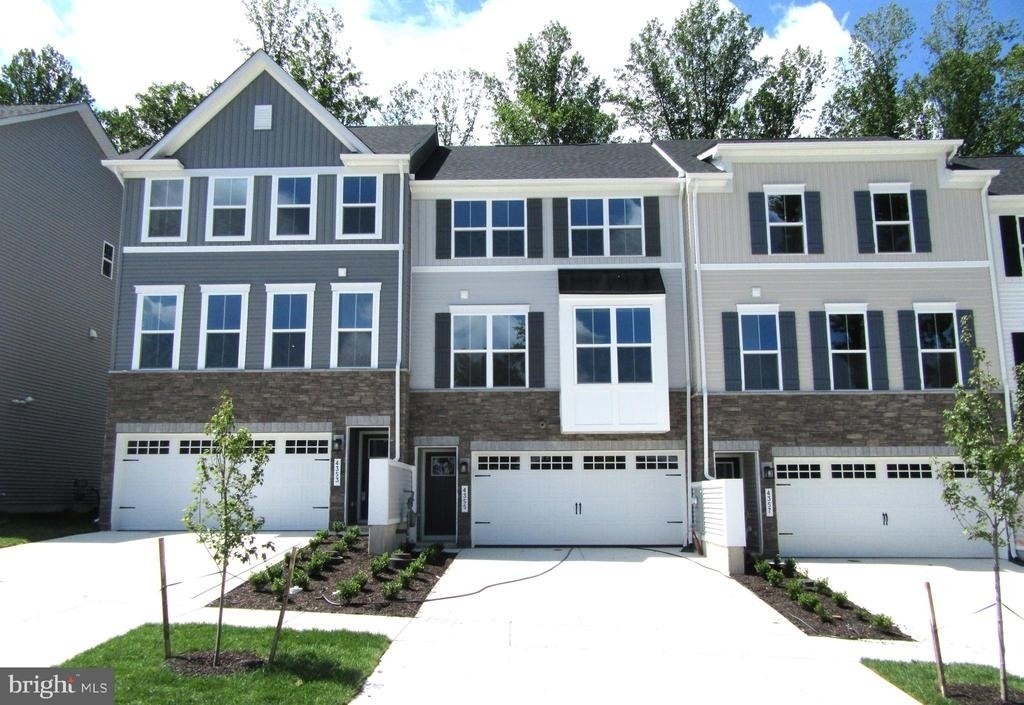 4355 Reusch Circle - Photo 0