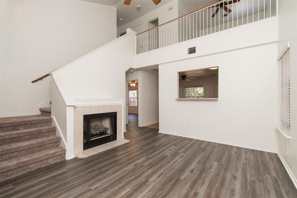 1436 Roxannes Run - Photo 1