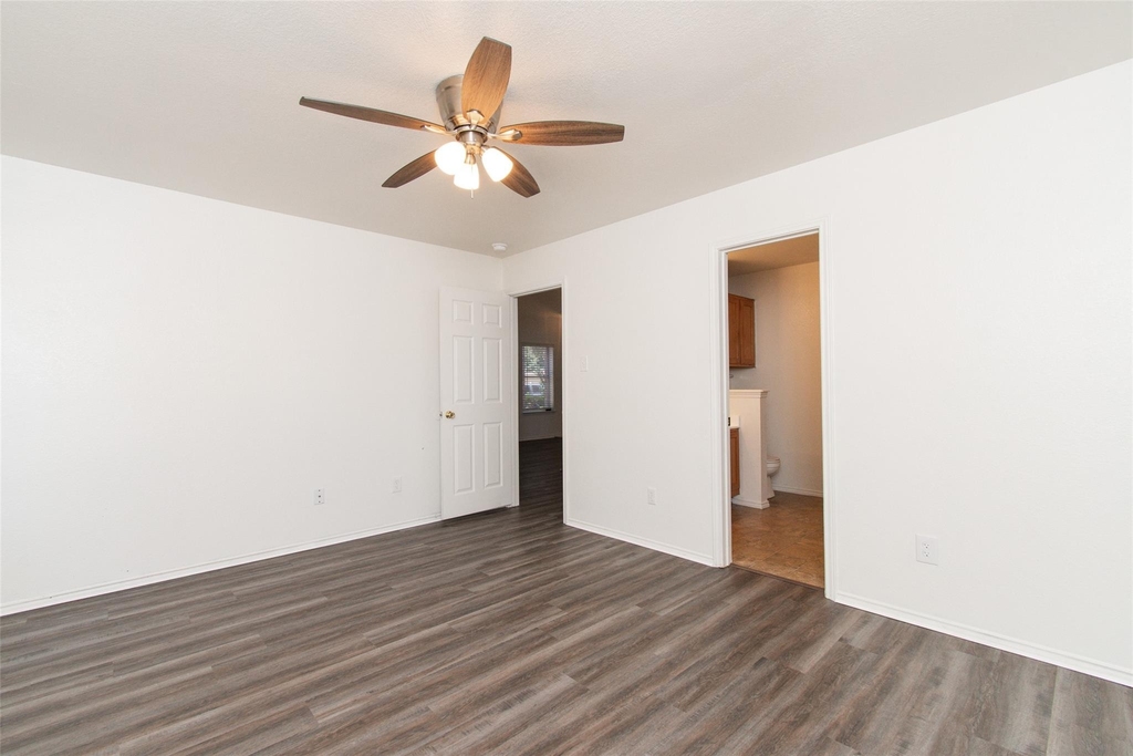 1436 Roxannes Run - Photo 8