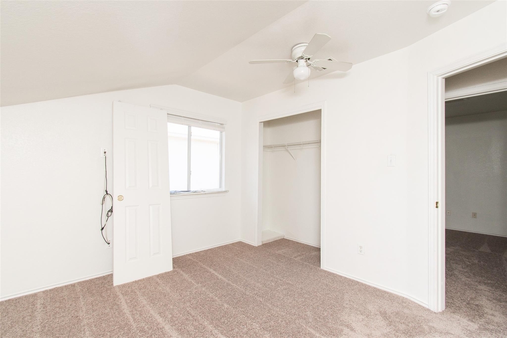 1436 Roxannes Run - Photo 17