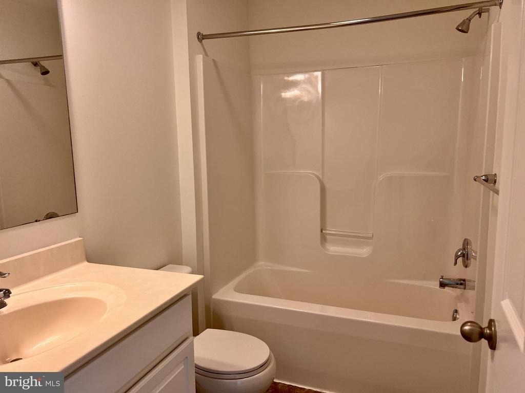 654 Jacobsen Circle - Photo 19
