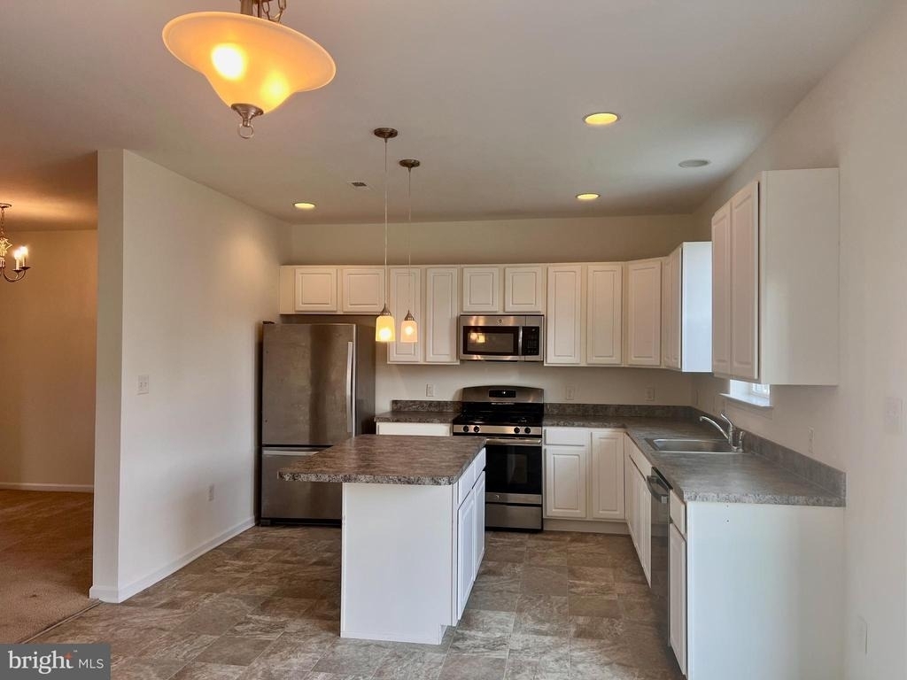 654 Jacobsen Circle - Photo 10
