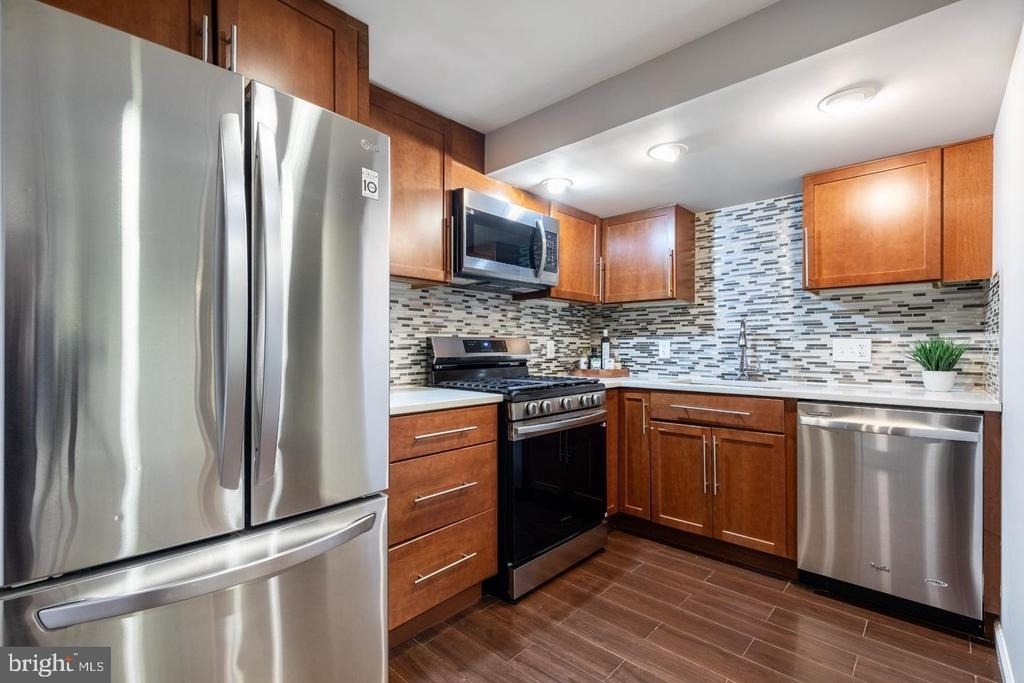82 Q Street Nw - Photo 9