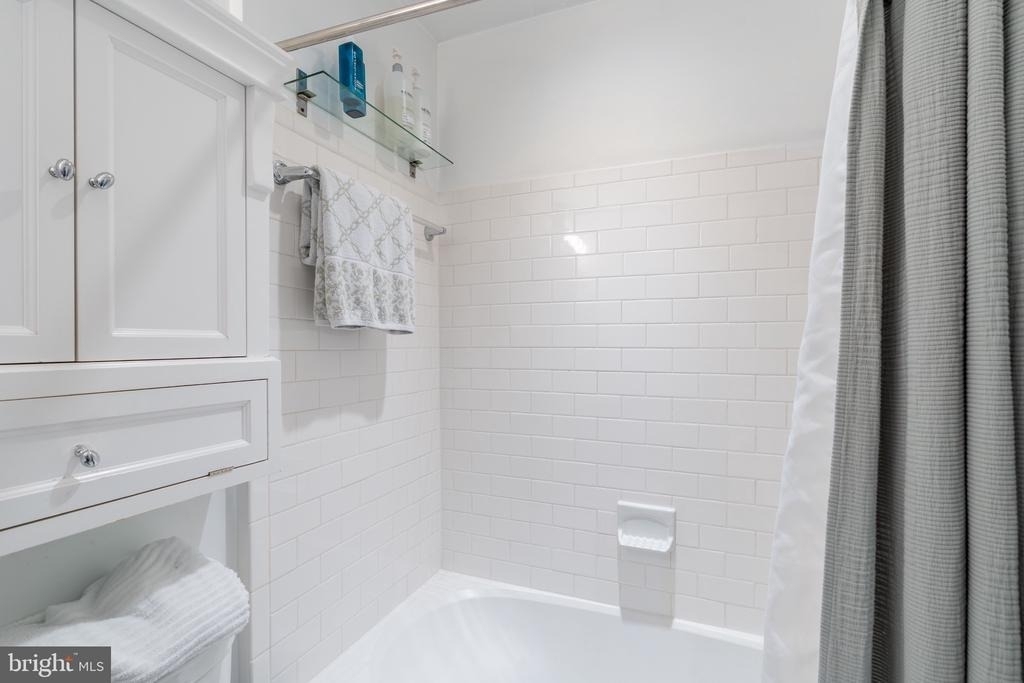 610 Irving Street Nw - Photo 16