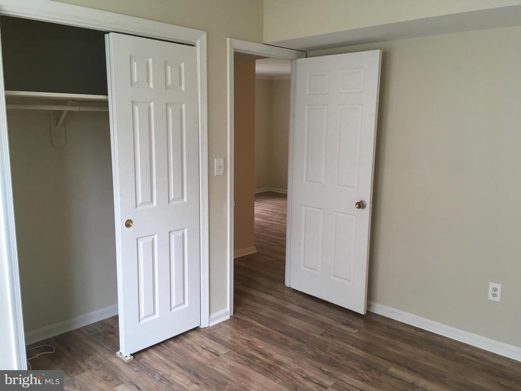 2055 38th Street Se - Photo 6