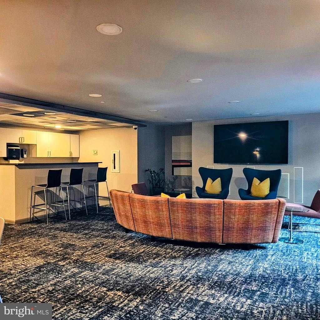 1300 N Street Nw - Photo 16